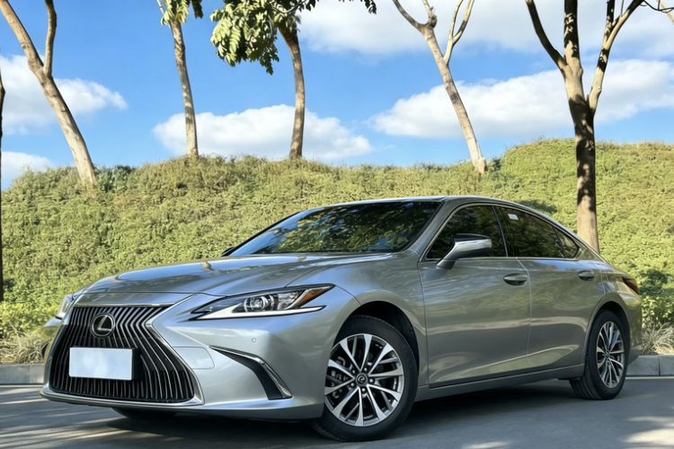 Used Lexus ES 2024 200 Premium Edition