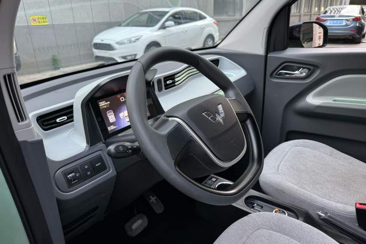 Used Wuling Hongguang MINIEV 2021 Macaron Premium Model – Lithium Iron Phosphate
