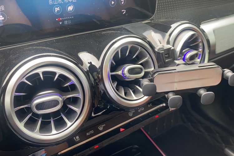 Used Mercedes-Benz GLB 2020 Facelift GLB 200 Fashion Edition
