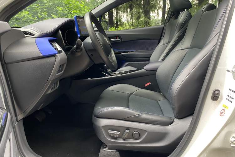 Used Toyota C-HR 2020 2.0L Leading Edition
