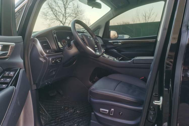 Used GAC Trumpchi M8 2021 Lingxiu Series 390T Deluxe Edition
