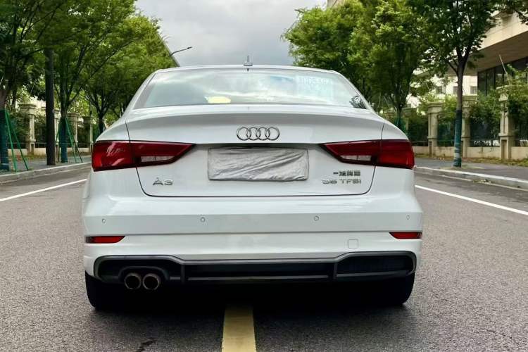 Used Audi A3 2017 Limousine 35 TFSI Fashion Model
