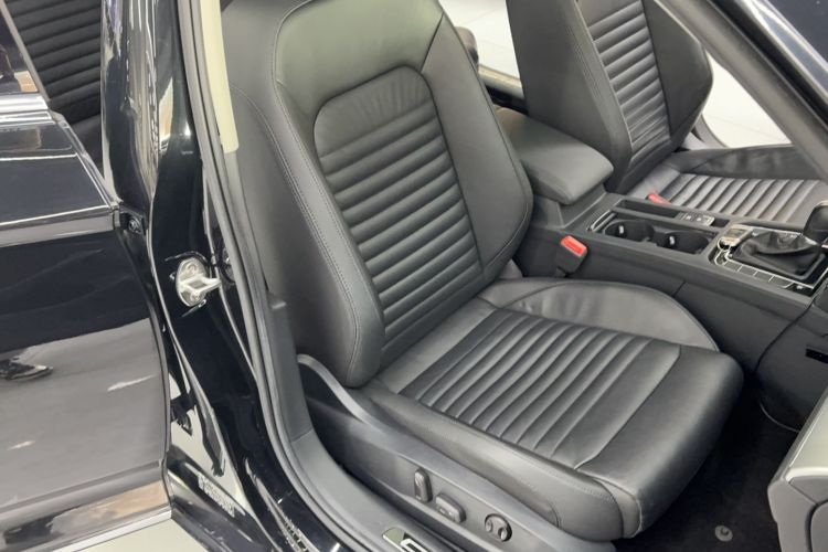 Used Volkswagen Magotan 2018 280TSI DSG Leading Model
