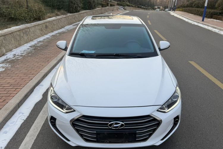 Used Hyundai Elantra 2018 1.6L Automatic 15th Anniversary Special Edition
