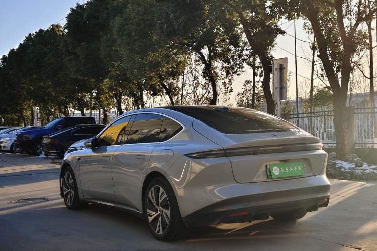 Used Nio ET5 2022 75 kWh