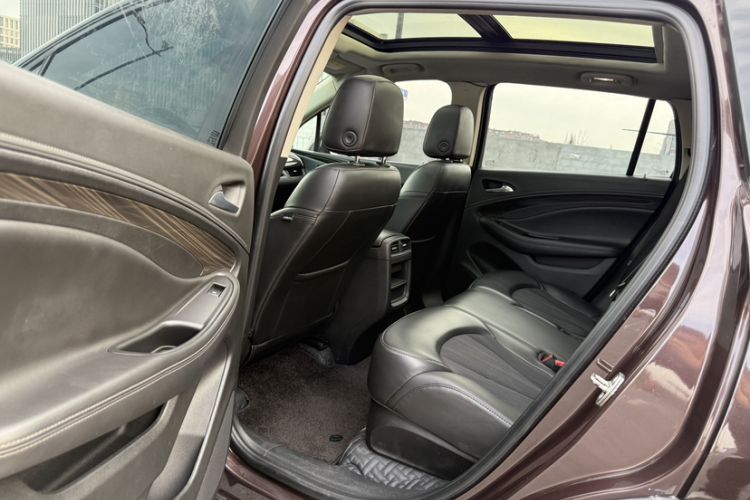 Used Buick Envision 2018 20T Two-Wheel-Drive Leading Model
