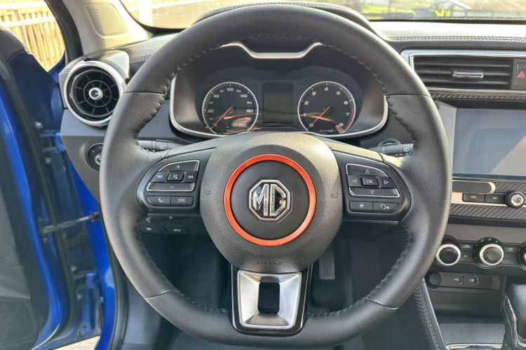 Used MG ZS 2017 1.5L Automatic Luxury Edition
