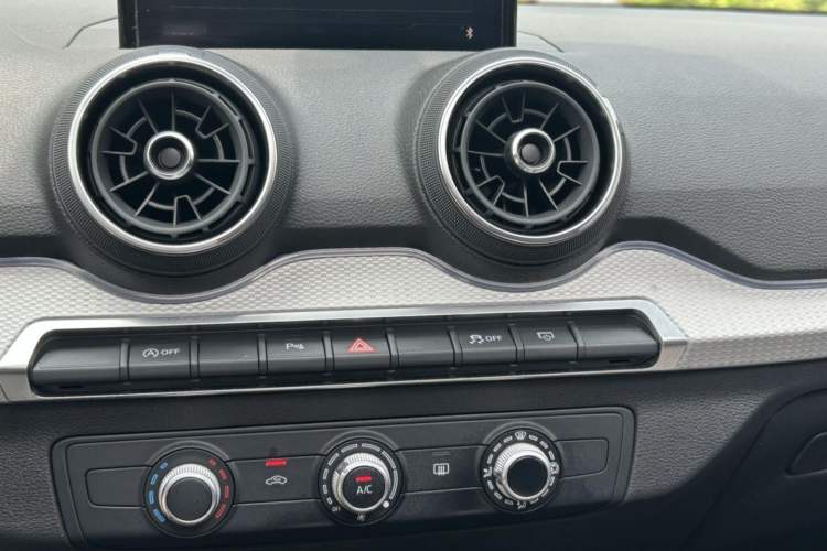 Used Audi Q2L 2020 35 TFSI Ambition Dynamic Edition
