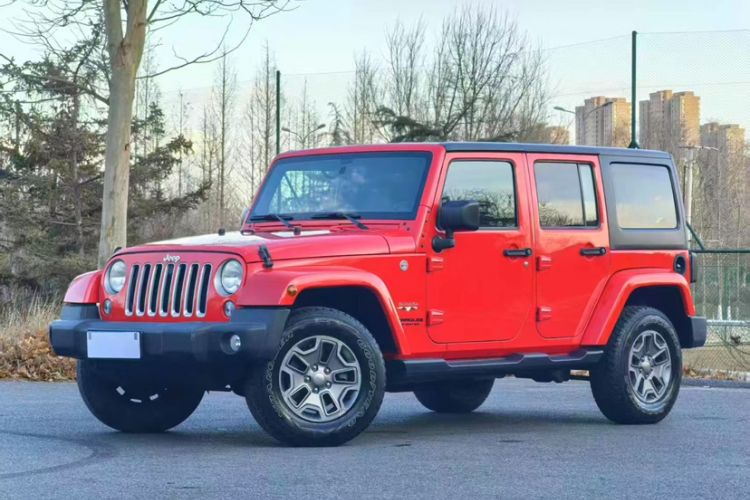 Used Jeep Wrangler 2015 3.0L Sahara Four-Door Comfort Edition