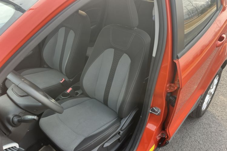 Used Ford EcoSport 2013 1.5L Automatic Fashion Model
