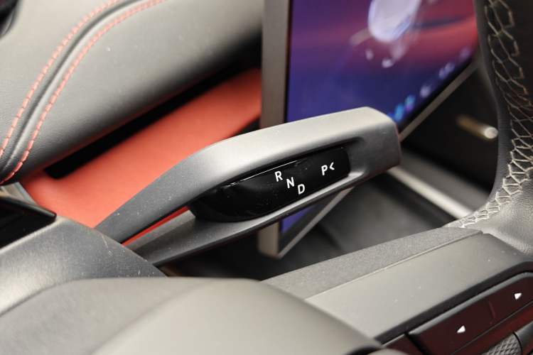 Used  SU7 2024 Rear-Drive Long-Range Intelligent Driving Version
