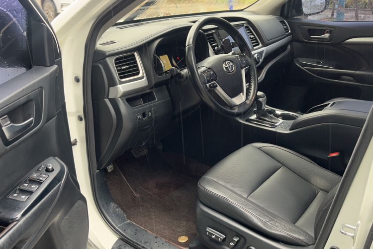 Used Toyota Highlander 2015 2.0T Four-Wheel Drive Luxury Edition 7-Seater
