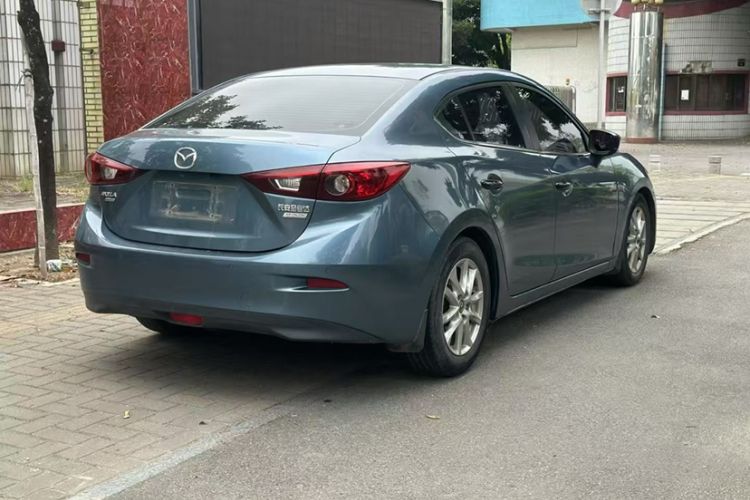 Used Mazda Mazda 3 Axela 2017 Sedan 1.5L Automatic Comfort Model China VI Standard
