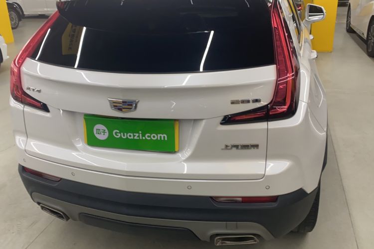 Used Cadillac XT4 2020 28T Two-Wheel-Drive Leading Version
