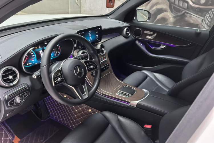 Used Mercedes-Benz GLC 2020 GLC 300 L 4MATIC Dynamic Edition
