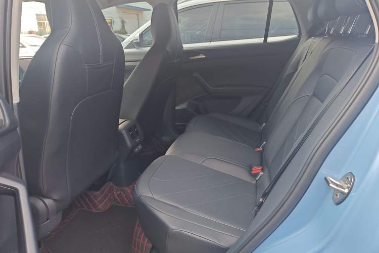 Used Volkswagen Tharu 2025 NewRui 300TSI Prestige Edition
