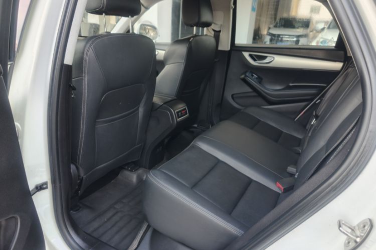 Used Zotye SR7 2016 1.5T Manual Cube Road Edition China V Standard
