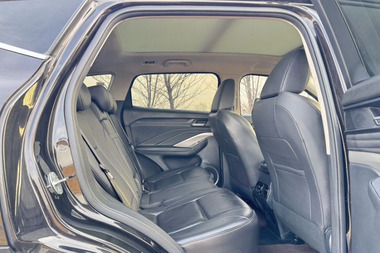 Used Wey VV6 2020 2.0T Two-Wheel Drive Smart Enjoyment+