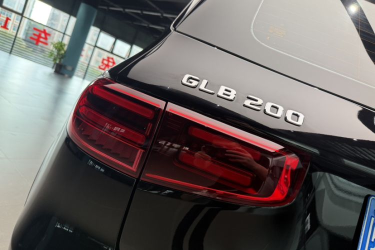 Used Mercedes-Benz GLB 2024-Year Restyled GLB 200 Dynamic Edition
