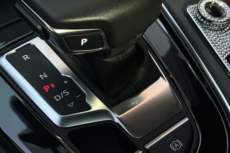 Used Audi A4L 2023 40 TFSI Luxury Dynamic Model
