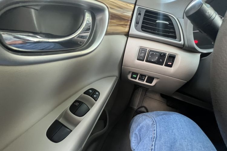 Used Nissan Sylphy 2014 1.6XV CVT Deluxe Edition
