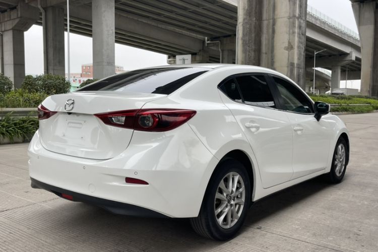 Used Mazda Mazda 3 Axela 2017 Sedan 1.5L Automatic Luxury Model Emission Standard China V
