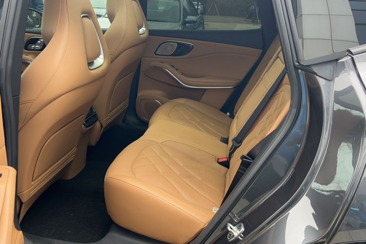 Used  R7 2024 Advanced Pro Edition