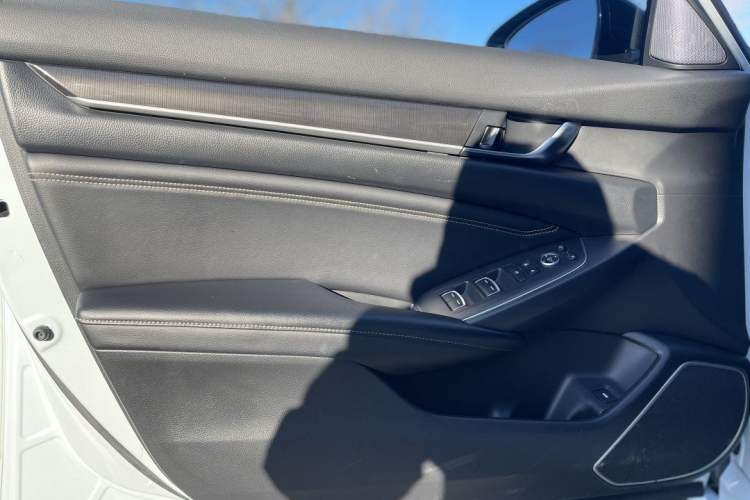 Used Honda Accord 2022 260TURBO Phantom Night · Prestige Edition
