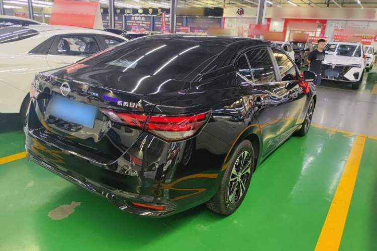 Used Nissan Sylphy 2023 Revised 1.6L CVT Enjoyment Edition
