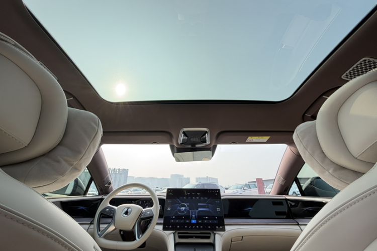 Used Denza Z9GT 2024 1100 Four-Wheel Drive Max Edition
