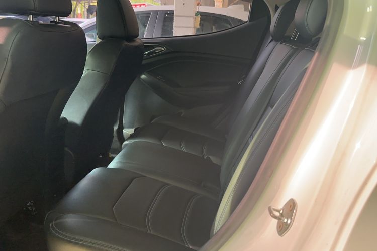 Used BYD Yuan New Energy 2018 EV360 Smart Connect Cool Edition
