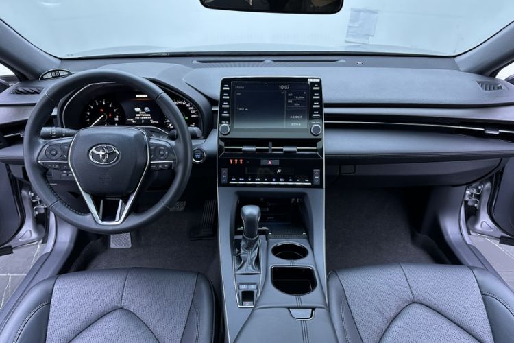 Used Toyota Avalon 2019 2.0L Luxury Edition China VI Standard