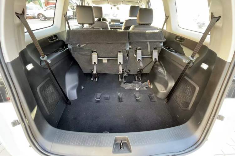 Used Wuling Jiachen 2022 1.5T CVT Smart Luxury Version