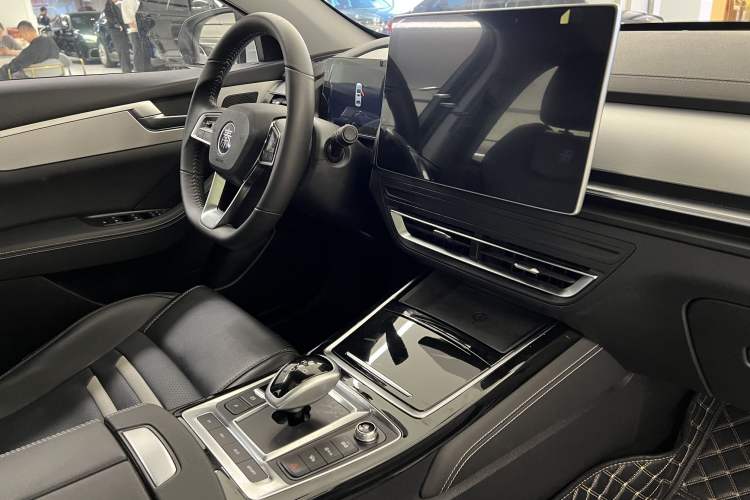 Used BYD Qin Pro New Energy 2019 DM Super Edition 1.5TI Automatic Smart Connect Prestige Model China VI Standard
