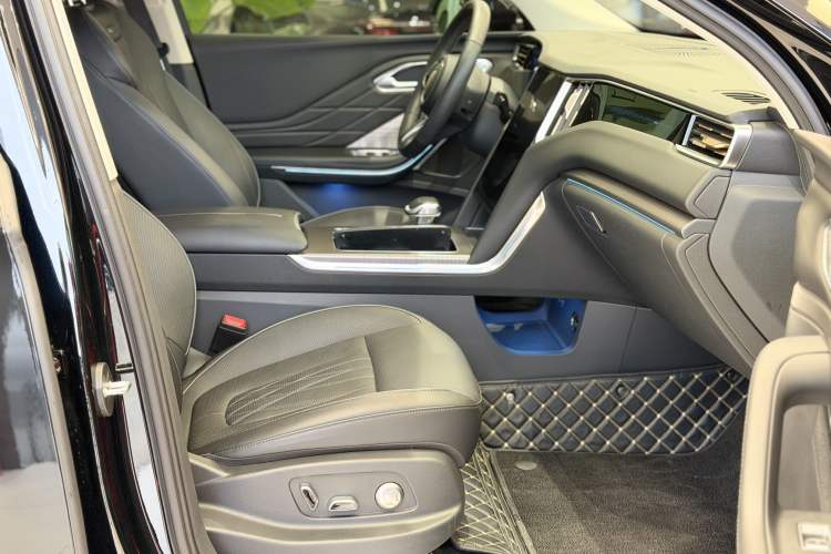 Used Hongqi HS7 PHEV 2024 2.0T PHEV Four-Wheel Drive Flagship Edition 7 Seats