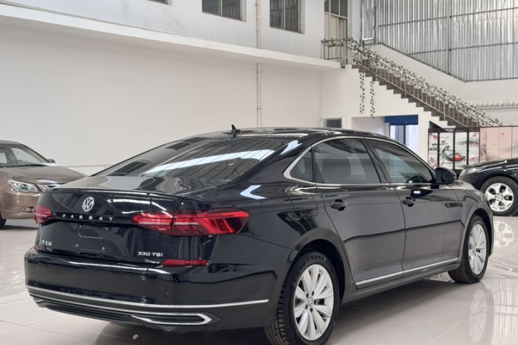 Used Volkswagen Passat 2019 330TSI Elite Edition China VI

