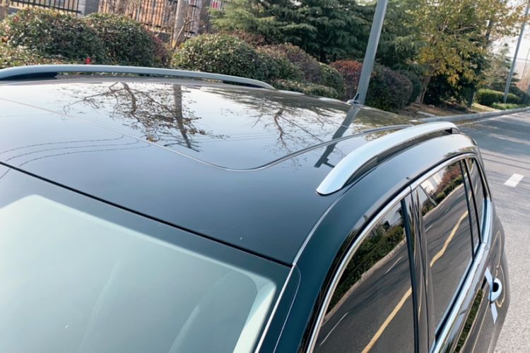 Used Volkswagen Tiguan L 2019 Revised 330TSI Automatic Two-Wheel Drive Smart & Luxury Edition China VI Standard
