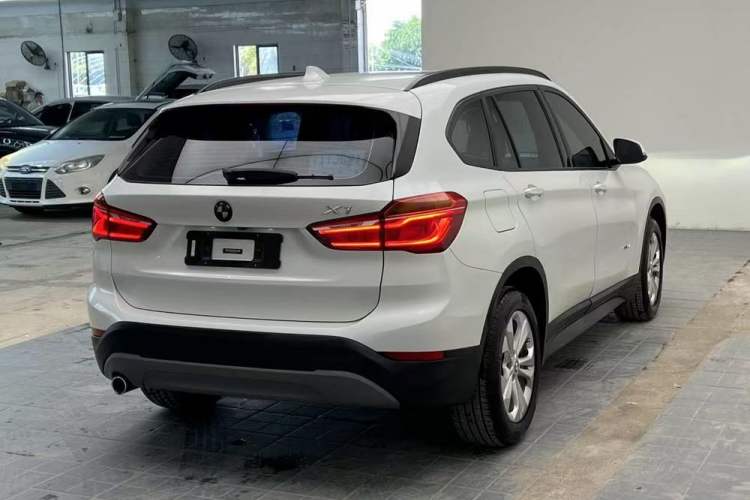 Used BMW X1 2016 sDrive18Li Premium Edition
