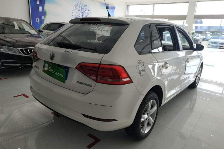 Used Volkswagen Santana 2015 Haval H6 1.6L Automatic Luxury Model
