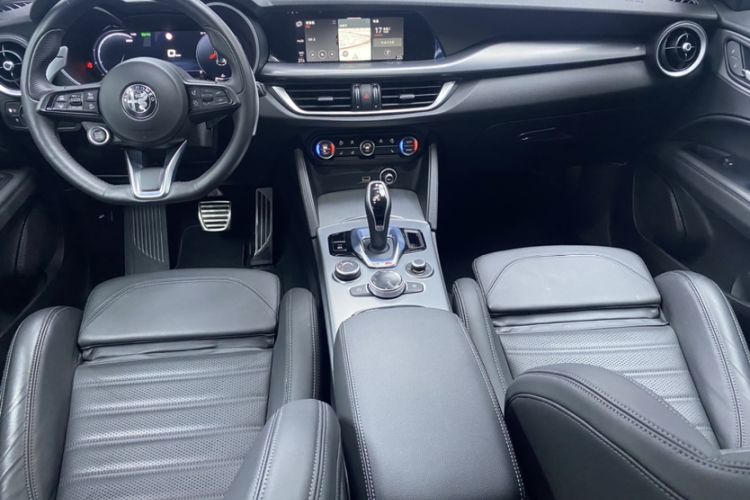 Used Alfa Romeo Stelvio 2023 2.0T 280HP Veloce Track Edition