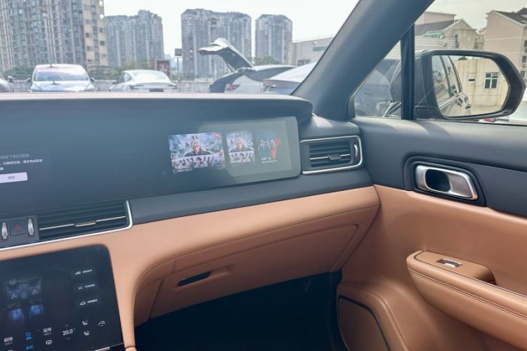 Used Li Auto ONE 2021 Extended-Range 6-Seater Version
