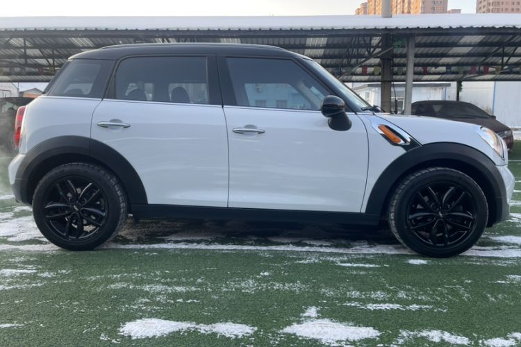 Used  Countryman 2014 1.6L COOPER Fun
