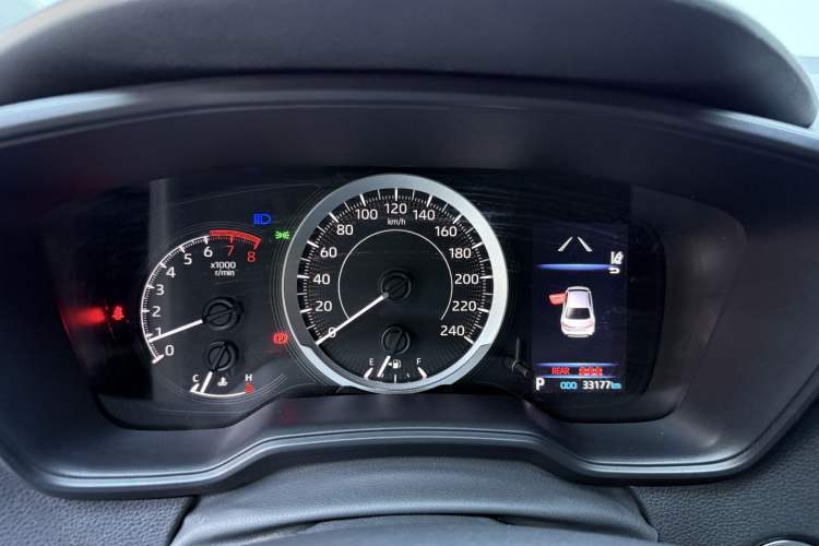 Used Toyota Levin 2021 185T CVT Luxury Edition
