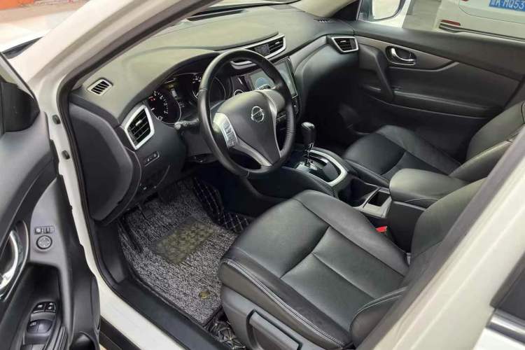 Used Nissan X-Trail 2014 2.0L CVT Comfort Edition 2WD
