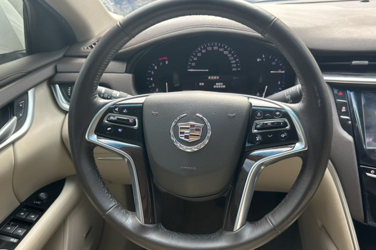 Used Cadillac XTS 2014 28T Comfort Version