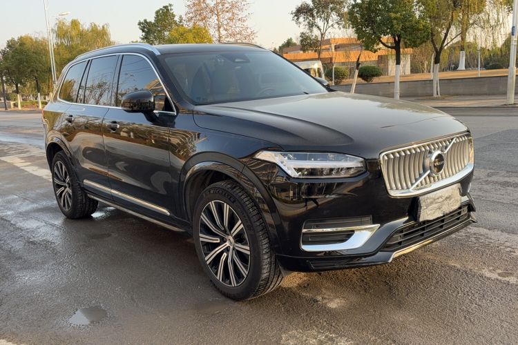 Used Volvo XC90 2023 B5 SmartDrive Luxury Edition 7 Seats

