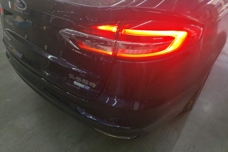 Used Ford Mondeo 2020 EcoBoost 180 Stylish Model
