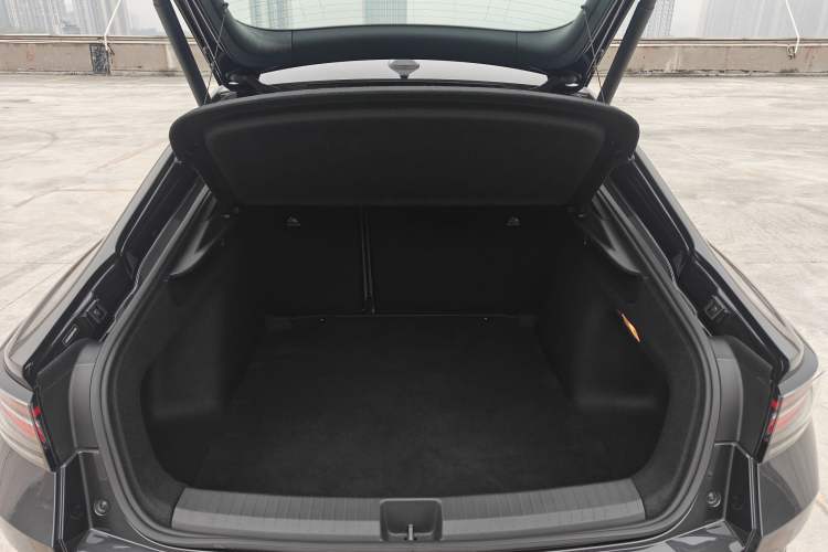 Used Volkswagen Lamando 
