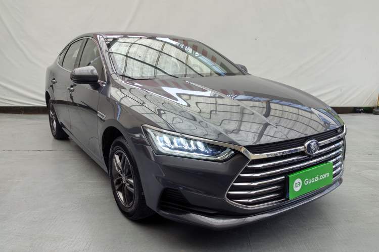 Used BYD Qin Pro 2019 Super Edition 1.5TI Automatic Smart Connect FENGSHANG Model China VI Standard
