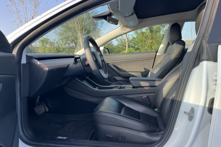 Used Tesla Model 3 2019 Standard Range Rear-Drive Upgraded Version
